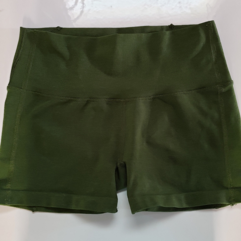 Alphalete shorts